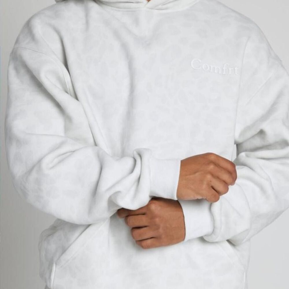 Comfrt Women's White Hoodie